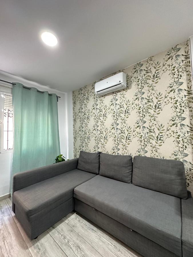 Malaga Inn Apartaments Екстериор снимка